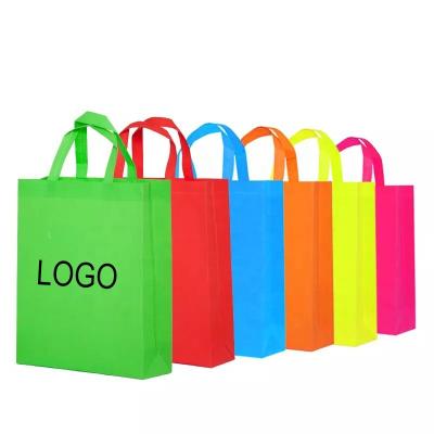 China Recyclable Wholesale Promotional Nonwoven Logo Printed Grocery Tote Bags Heavy Duty And Waterproof Nonwoven Bag for sale