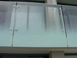 China ISO12543 Balcony Glass Railing , Frameless Glass Railings For Decks for sale