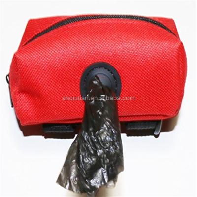 China Sustainable Dog Poop Bag Holder Leash Attachment Dispenser Fits Any Dogs Lead for sale