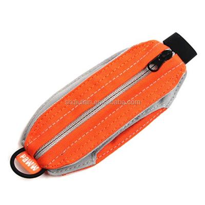 China Sustainable Dog Poop Bag Holder Leash Attachment Leash Bag for sale