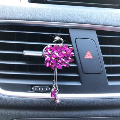 China High Quality Custom Car Accessories Fresh Air Exhale Clip Fragrance Air Fresheners Diffuser Crystal Car Aromatherapy Pendant for sale