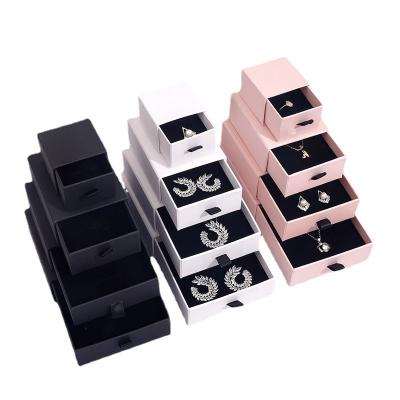 China Eco Friendly Custom Logo Printed Cardboard Jewelry Packaging Sliding Gift Paper Drawer Box with Handle for sale