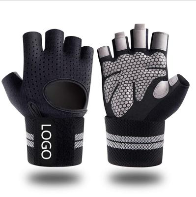 China manufacturers 2020 fashion half finger fitness gym gloves comfortable and breathable weightlifting gloves JS015 for sale