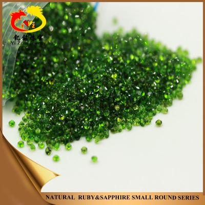 China Color play or fire natural chrome diopside green stones crystal clear round shape diopside for sale