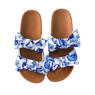 China Fashion Trend Women Summer Spring Flower Bowknot Slide Flat Open Toe Sandals Wood-like Single Slipper for sale