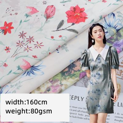 China Shrink-Resistant Latest Design Fashion 100% Polyester Floral Digital Print Chiffon Fabric For Women Dress for sale