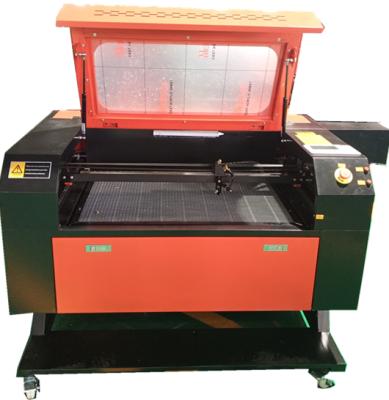 China Laser Engraving Customized 7050 CO2 Laser Engraving Machine 80w 100w 130w 150w Laser Engraving Machine Cutting Machine for sale