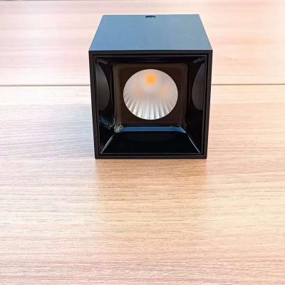 China EUROPEAN modern outdoor mounted dimmable 7w 9w 12w led ceiling spot light for sale