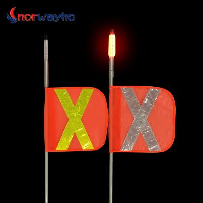 China Fiberglass Whip Light Operating Safety With Full Lighting Steady Controller Keep Driver Safe LED Whip Flagpole for sale