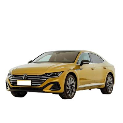 중국 유로 VI 2024 VW CC 330TSI 2.0T 186Ps FWD 고급 핫백 가죽 좌석 판매용