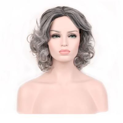 China Cheap Female Water Wave Cosplay Hair Wigs For Women Ombre Gray Black Gray Wavy Synthetic Short Wig for sale