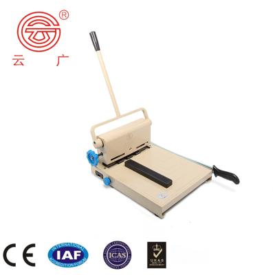 China Japan Style Manual A4 Cutter Paper Machine Adjustable Height 10MM Trimmer for sale