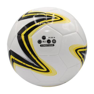 China Durable wholesale low price sports game soccer ball training league adult soccer ball for sale