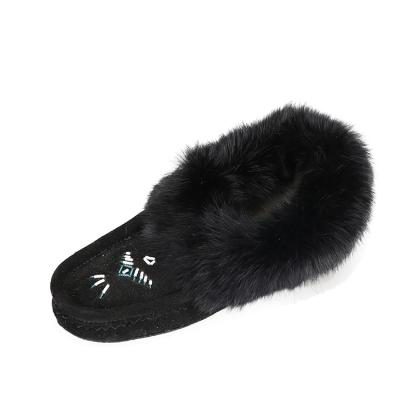 China Fashion\Casual Warm And Soft Moccasin Sheepskin Women Embroidery Slipper Shoes Cheap Sample Comfortable\Durable for sale