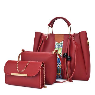 China 2022 New Fashion Designer Ladies Handbag Set Tassel Women Messenger Bag Fashion Tote Bag for sale