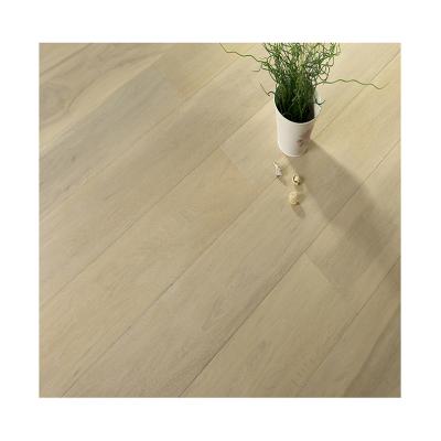 China Modern Waxed Oil Brushed Oak Engineered Wood Flooring For Resort for sale