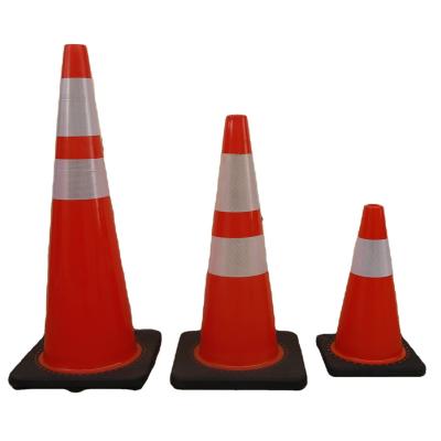 China Wholesale PVC+PVC Road Safety Rubber Cones 18