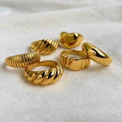 China Wholesale FASHIONABLE Crescent Ring Stainless Steel 14K 18K Gold Plated Lady's Rings Titanium Steel Jewelry Ring Fashion Women High Grade for sale