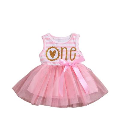 Cina 2023 New Summer Girls Set Fashionable Baby Candy Set Cute T-shirt Mesh Skirt Baby Girl Dresses Kids Two-piece in vendita