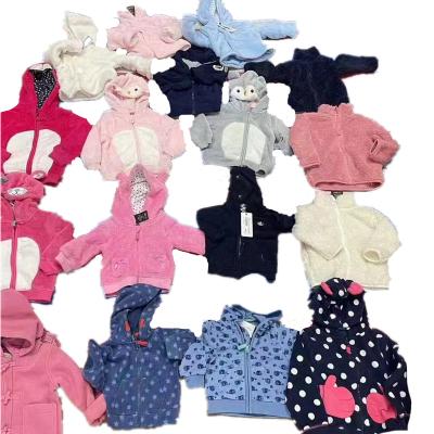 Cina Breathable Brand Good Clearance Clothing Low Price Running Matching Cheap Baby Overcoat in vendita