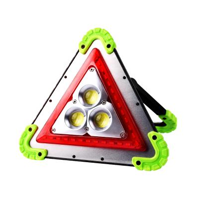 China Portable Powerbank Function Smilingshark Triangle Emergency Led Working Light Waterproof Car Repair Emergency Light With Power Bank for sale