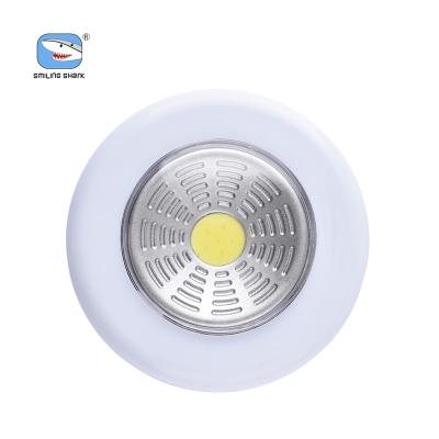 China Indoor Wall Lights Factory Power COB LED ABS Wall Lamp Night Light AAA Plastic Portable Removable Battery Indoor for sale