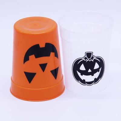 China Creative Plastic Party 12oz Stadium Mug Glow In The Dark For Halloween for sale