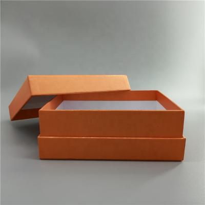 China Hot Selling Custom Gift Boxes For Clothes, Festival Gift Box Packaging, Cardboard Paper Boxes With Lid for sale