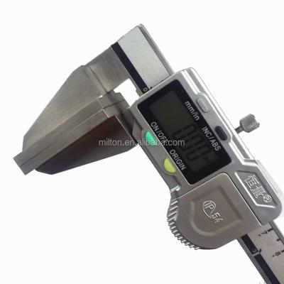 China 0-150mm 6inch IP54 Broadened Faces Digital Measuring Gauge With Wide Measuring Faces Wire Ropes Vernier Gauge YZDC-150 for sale