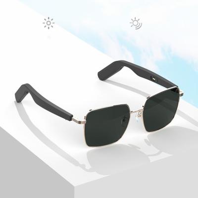 China Sports Sunglasses 2021 New Box UV400 Glass Smart Music Myopia Audio Glasses for sale