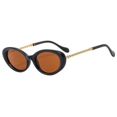 China High Quallity Ladies Sunglasses 2022 Trendy Eyeglass Glasses Vintage Cat Eye Sunglasses Metal Chain for sale