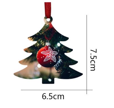 China Wooden Christmas Ornaments Pendants DIY Key Chains MDF Sublimation White Blank Heat Transfer Photo Wooden Pendant For Christmas Tree for sale