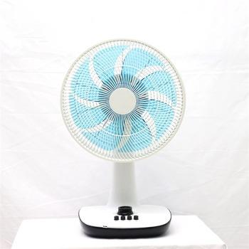 China 2022 Hot Sale Office Desk Quiet Fans Plastic Body Oscillating Table Fan Fly Low Current for sale