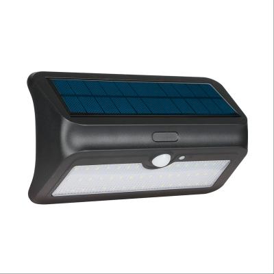 China Solar Garden Lights Motion Sensor 400Lm Outdoor Solar Lights IP65 Waterpro for sale