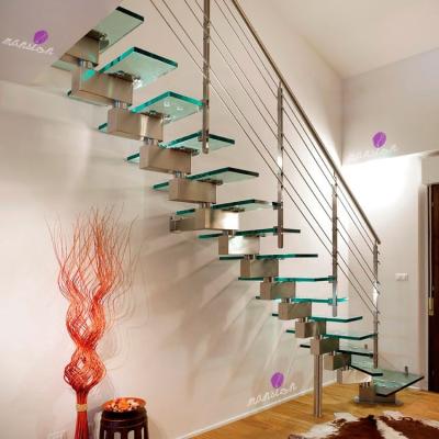 China Stringer Glass Staircase Mono Indoor for sale