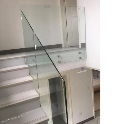 China Minimalist Glass Panels Closed Balcony Glass Railing for sale