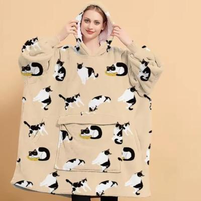 China Dieren Luxe Plush Flannel Hoodie deken Warm Volwassenen Oversized Hoodie Deken Te koop