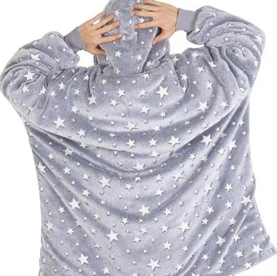 China Various Colors Oversized Hooded Blankets Sweatshirt  Extra Warm for sale