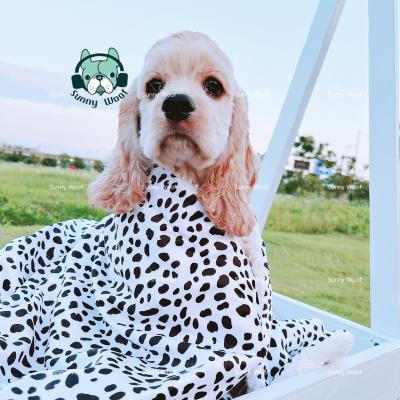 China Hot Sale Washable Comfortable Soft Blanket Viable Cat Dogs Pet Bed Accessories Printed Pattern Blanket Custom Design for sale