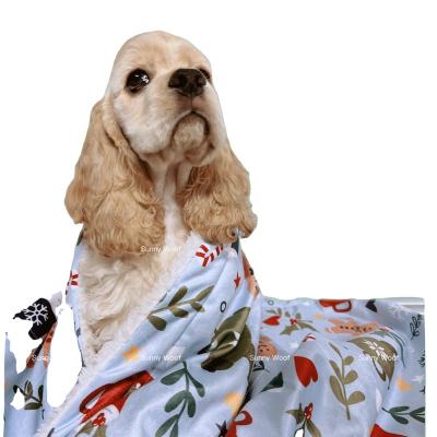 China 2Layers Waterproof Machine Washable Waterproof Pet Hot Company Custom Design Super Soft Sherpa Dog Blanket for sale