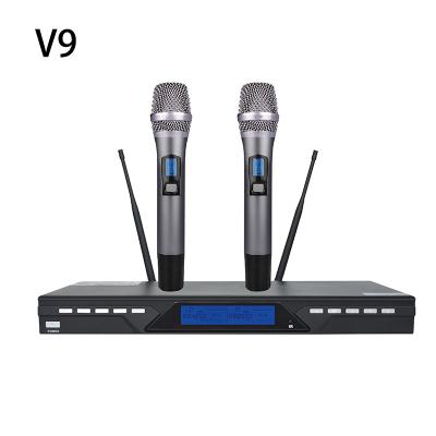 China Wireless Karaoke Air Lapel Conference Microphone Wireless Mini System Handheld Auto Microphones For Church for sale