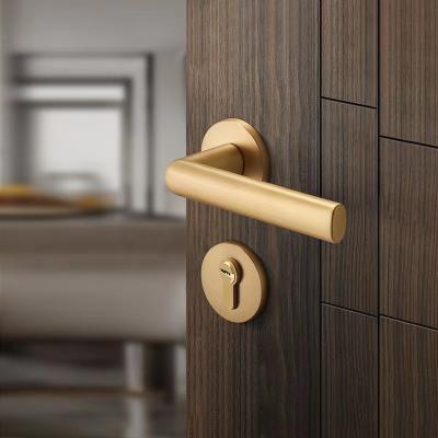 China European style modern luxury zinc alloy gold door bar straight door handle with lock hardware interior door handle for sale