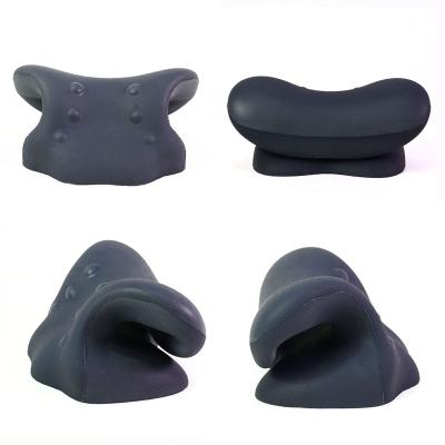 China 2020 New Anti-static Orthopedic Neck Pain Relief Cervical Massage Traction Pillow for sale