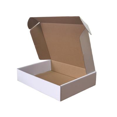 China Recyclable Eco Friendly Wholesale White Matte Cardboard Box Packaging Ad Corrugated Shipping Cardboard for sale