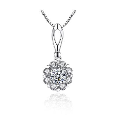 China CLASSIC Moissanite 18k White Gold 0.3ct Color Moissanite Pendant Weeding Necklace for sale