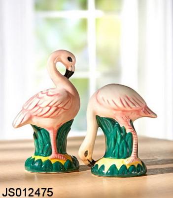 China Viable Bottle Flamingo Pepper Grinder Set Ceramic Spice Mills Set Manual Salt Grinder for sale