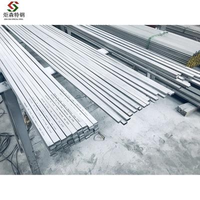 China Aisi 304 Stainless Steel Structural Hot Rolled Finish Flat Bar No.1 Applications 0Cr18Ni9 Stainless Steel Plate, Size 20x10mm for sale