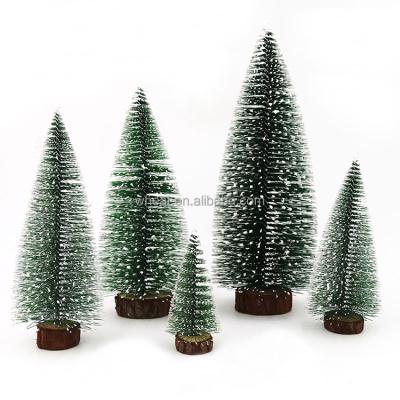 China Christamas Home Decoration Many Classify Small Artificial Home Decor Leaves Green Christmas Tree for sale