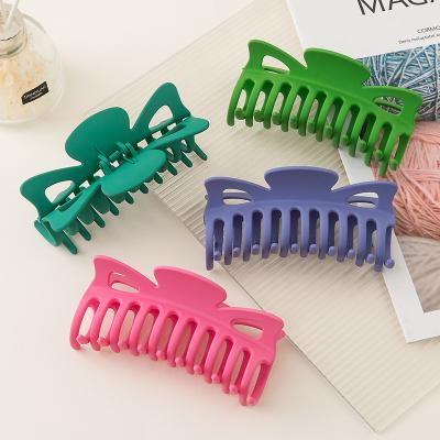 China Wholesale 12cm Baoli Claw Clips Large Claw Clips Matte Hair Clip For Thick Hair For Women Monster Clip for sale