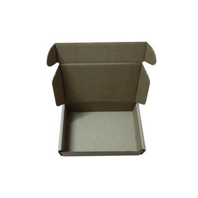 China Factory Direct Sale Recyclable Rectangle Gift Packaging Cardboard Box for sale